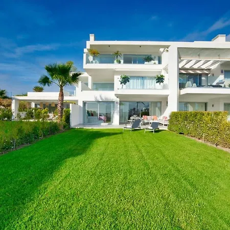 Al-1604 Ground Floor Alcazaba Lagoon Apartment Estepona