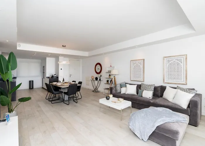 Apartment Al-1604 Ground Floor Alcazaba Lagoon *